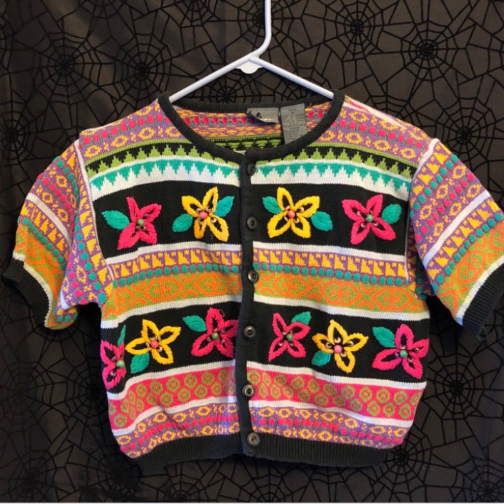 Vintage 90’s crop sweater